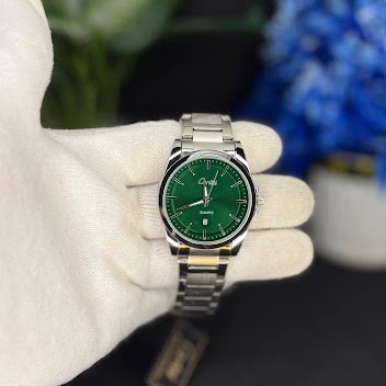 Round green dial watch Pakistan front view Green dial round watch side angle Round green dial watch Pakistan dial closeup Round green dial watch with packaging box