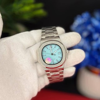 Turquoise dial watch Pakistan front view