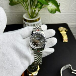 Rolex Datejust Style Silver Luxury Watch – Grey Dial & Jubilee Bracelet
