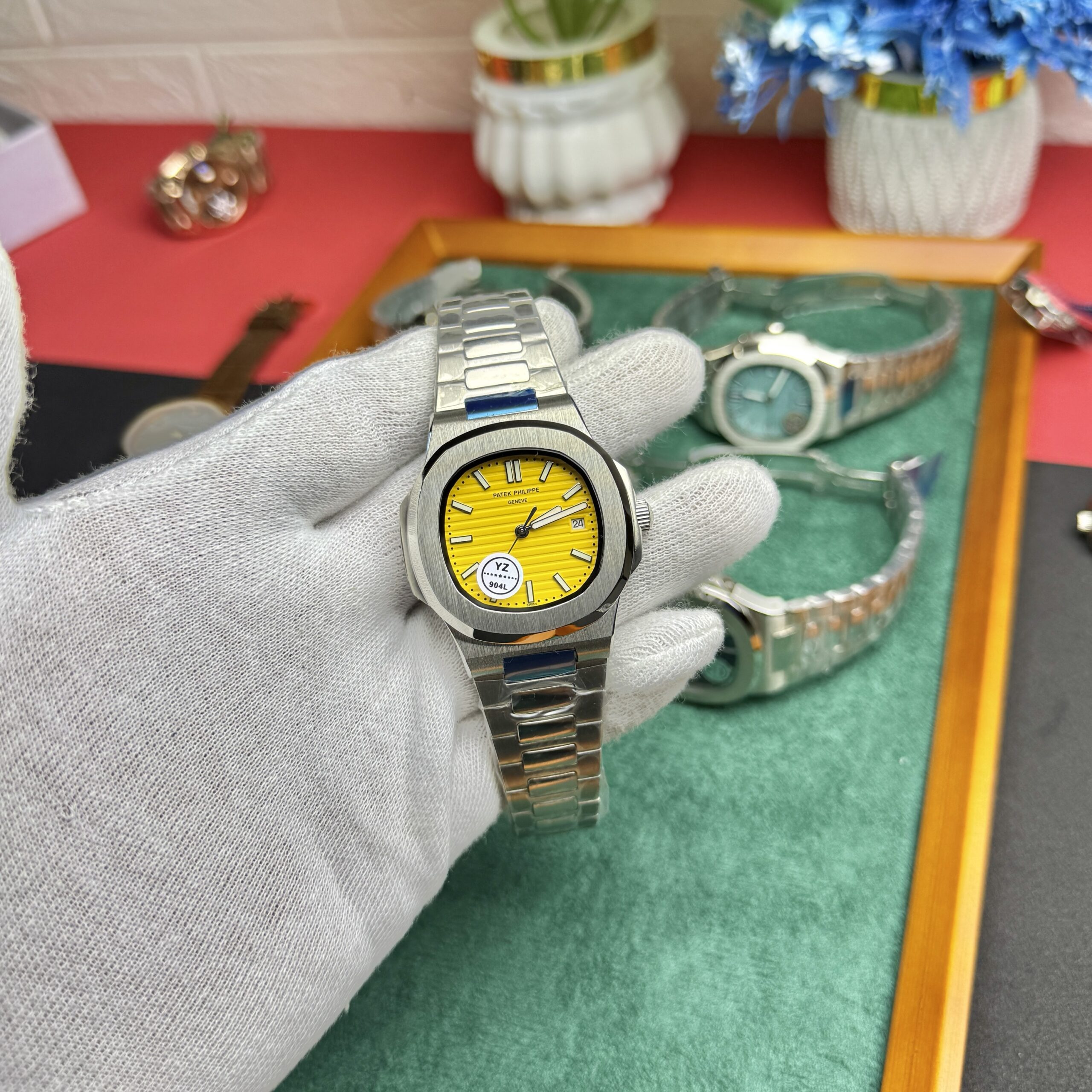 Patek Philippe Nautilus 5711 Style – Yellow Dial Automatic Watch