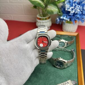 Patek Philippe Nautilus 5711 Style – Red Dial Automatic Watch